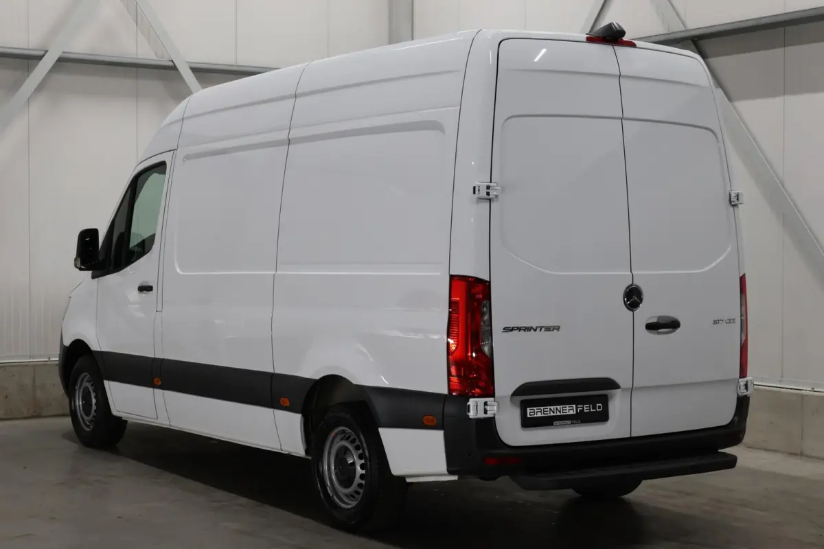 bestel 317 1.9 CDI L2H2 RWD