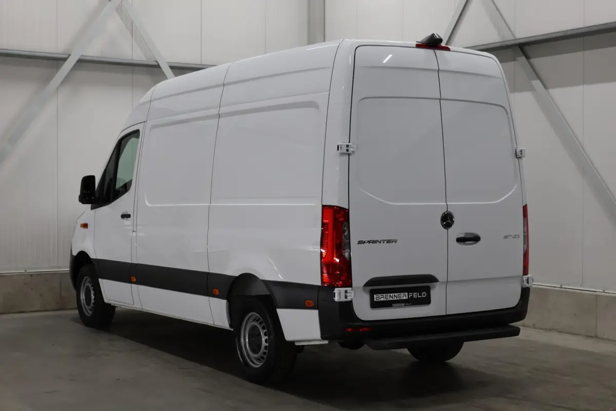 bestel 317 1.9 CDI L2H2 RWD