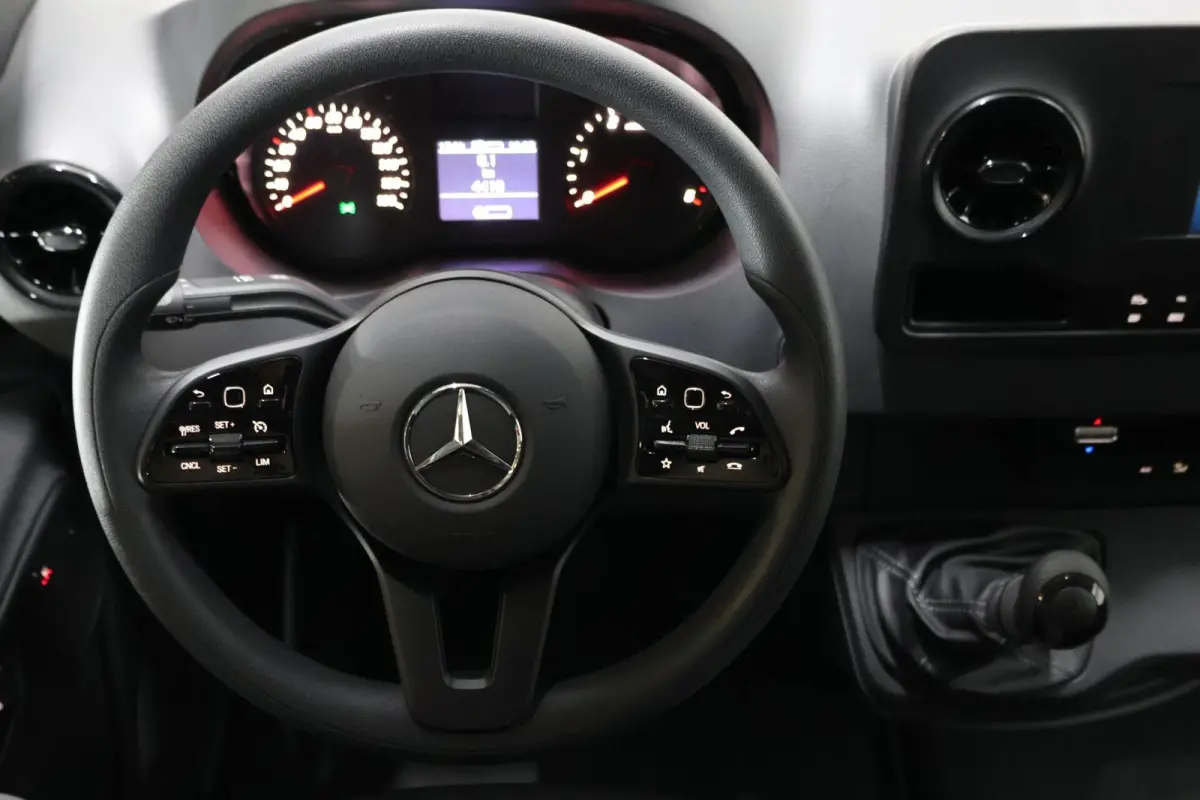 bestel 317 1.9 CDI L2H2 RWD