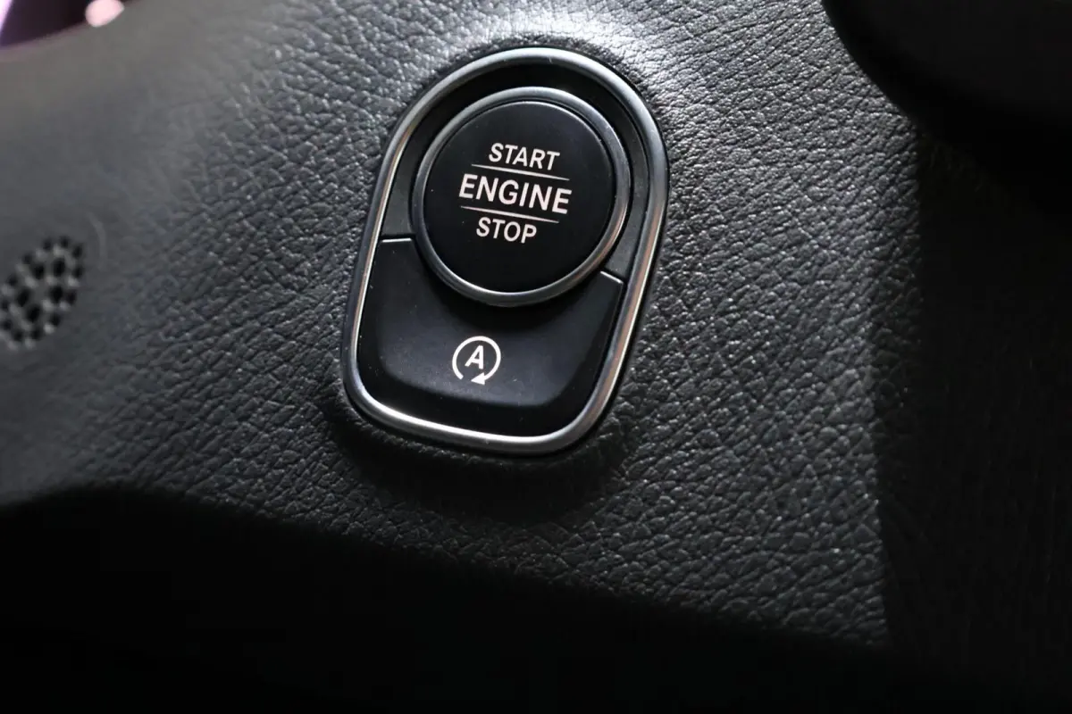 bestel 317 1.9 CDI L2H2 RWD