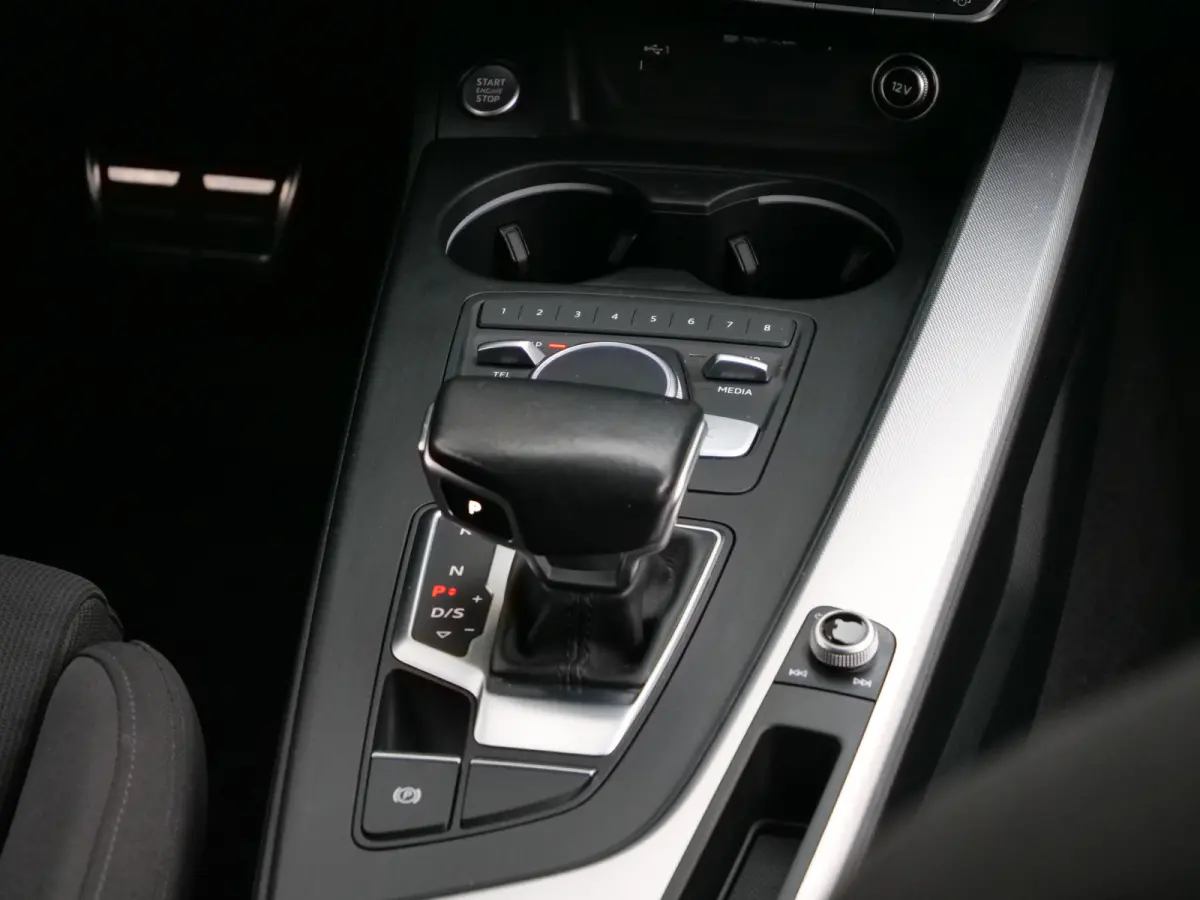 1.4 TFSI 150pk Design Pro Line Plus Automaat Navi / PDC / Sportstoelen