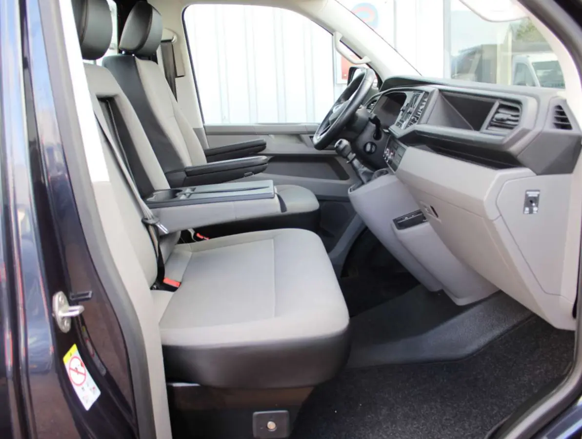 T6.1 2.0 TDI L2H1 30 Pick-up / Open Laadbak