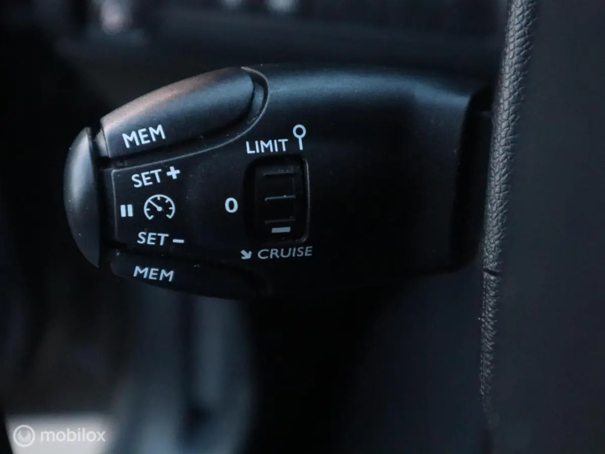 1.2 PT 110 PK H6 Exe Nieuwe D-Riem|Trekhaak|Navi|Panodak|Carplay|PDC V+A|DonkerGlas|16"LMV
