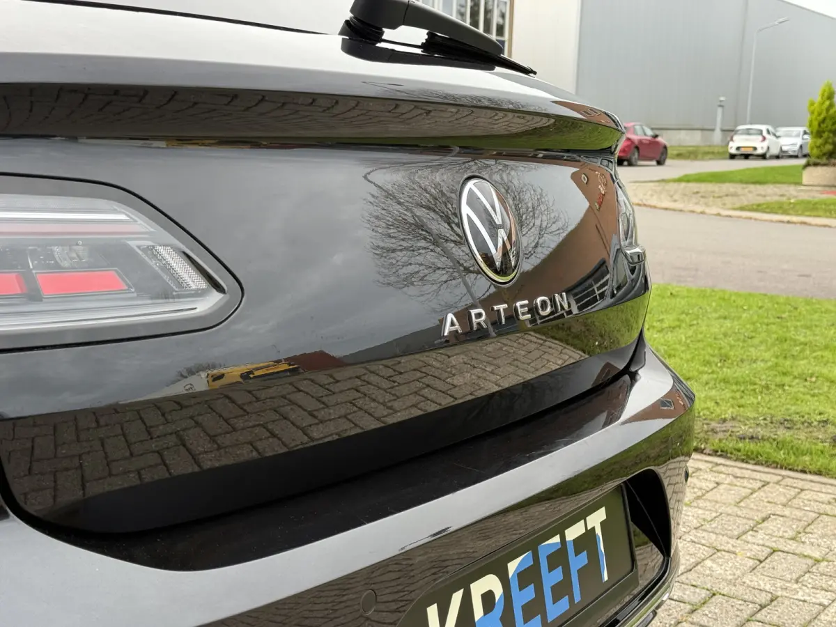 2.0 TSI R-Line Business+ Schuifdak |