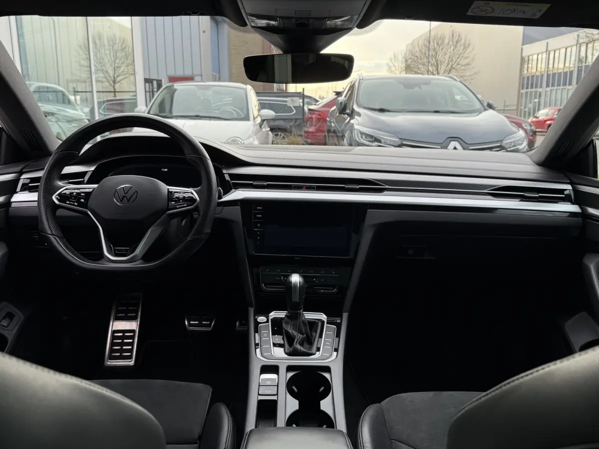 2.0 TSI R-Line Business+ Schuifdak |