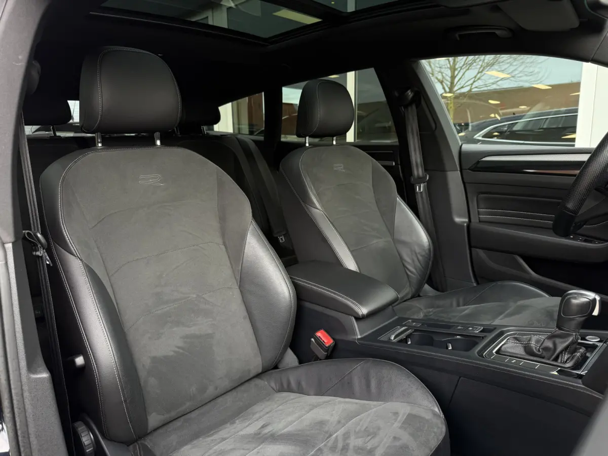 2.0 TSI R-Line Business+ Schuifdak |