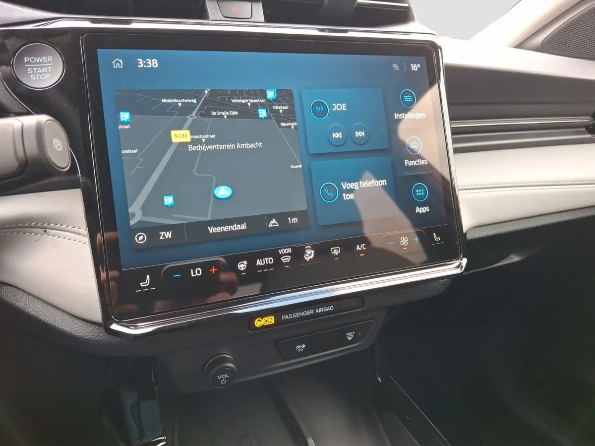 Premium 44 kWh | Achteruitrijcamera | Airco (automatisch) | Audio installatie premium