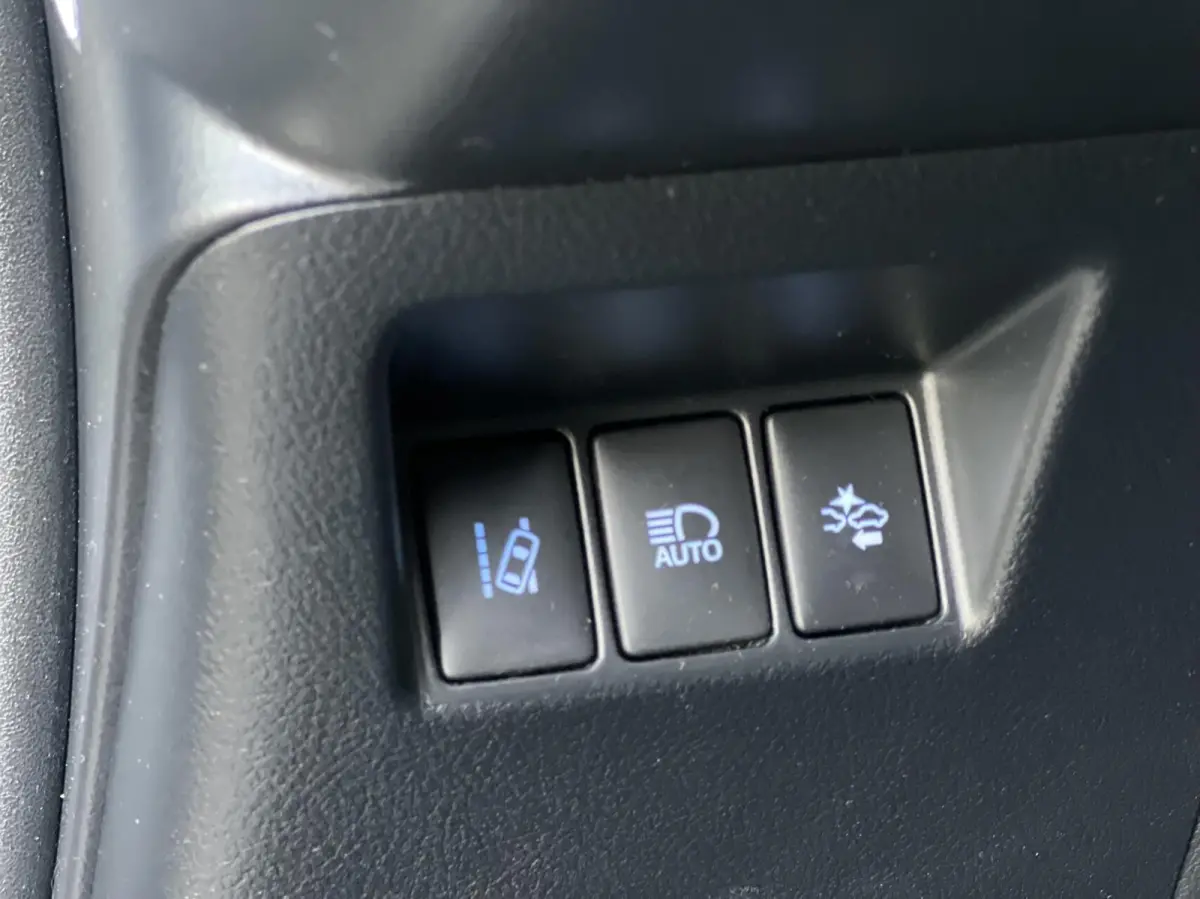1.5 Hybrid Premium | Cruise Contr | Stoelverwarming | Camera |