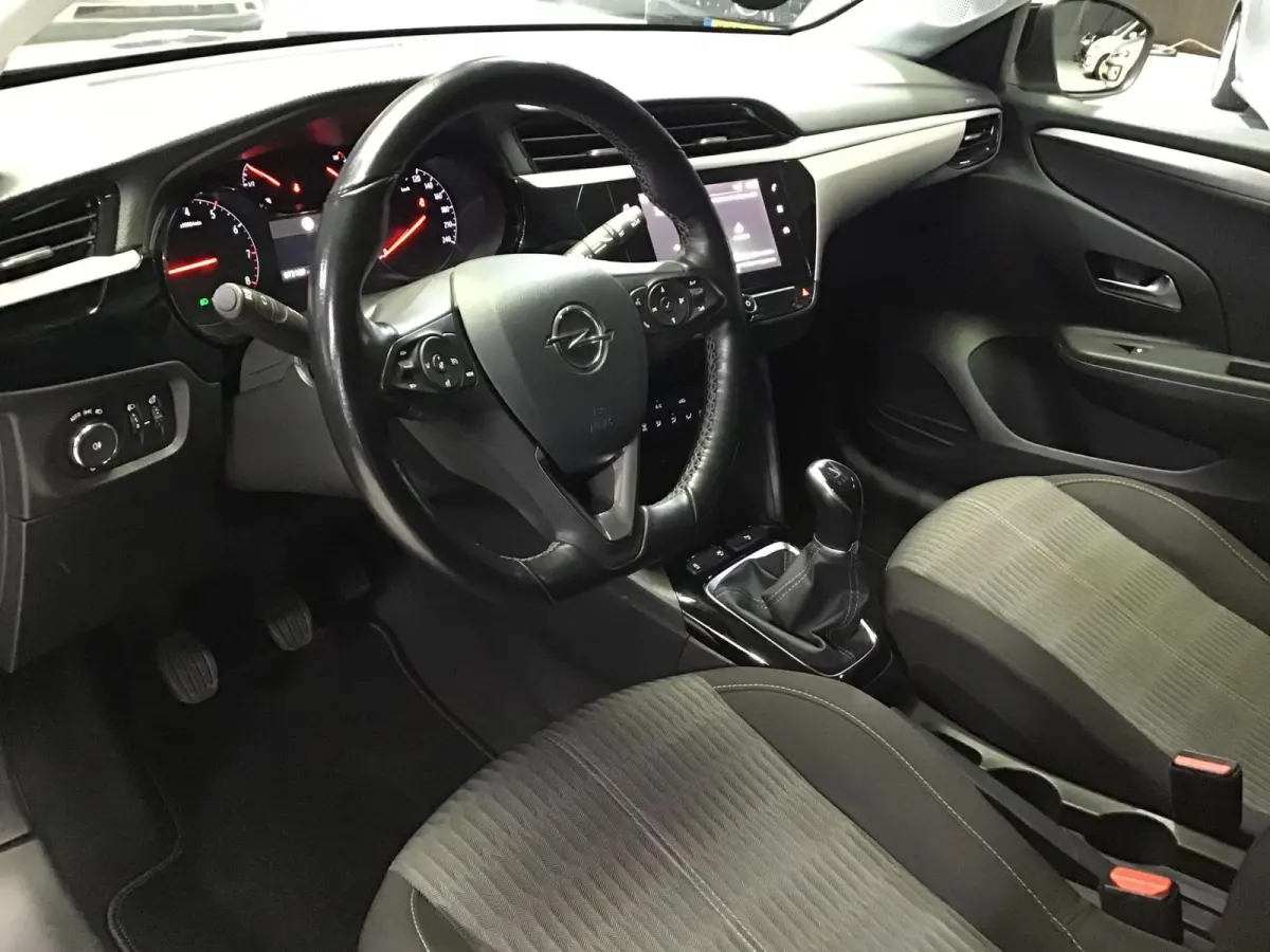1.2 Edition I Stoelen/Stuur verwarming I Carplay I 2 Jaar APK I Cruise control I Airco I New Distributieset / KB