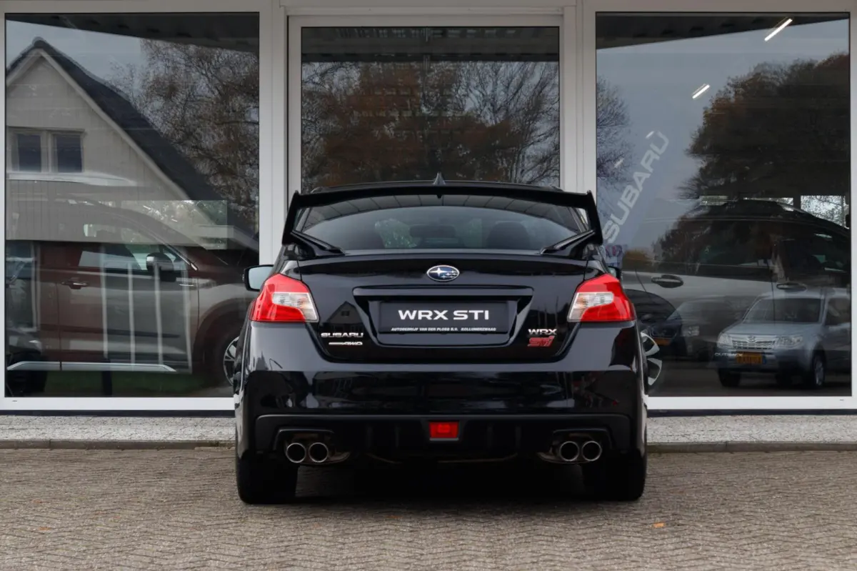 STI 2.5T 300PK Sport | 5750 KM! |
