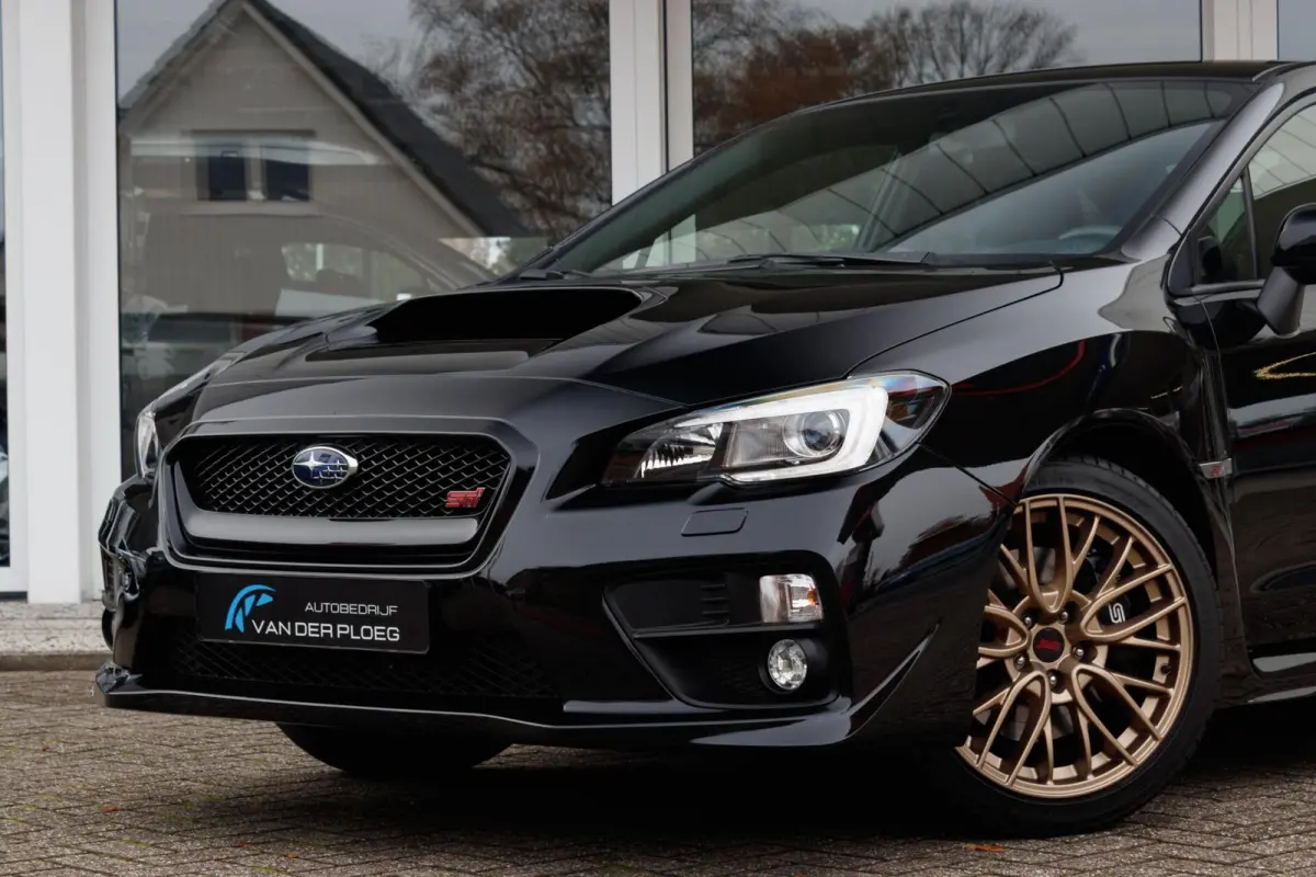 STI 2.5T 300PK Sport | 5750 KM! |