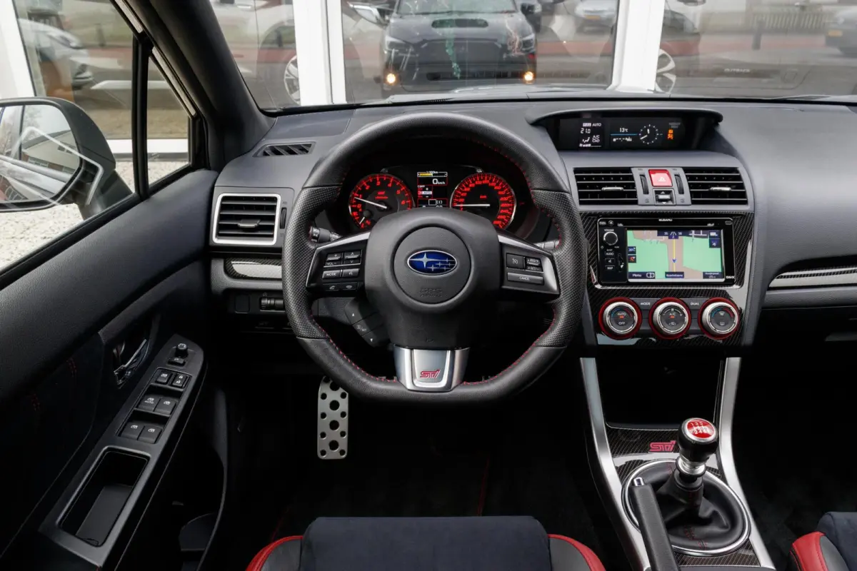STI 2.5T 300PK Sport | 5750 KM! |