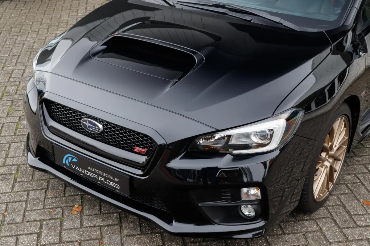STI 2.5T 300PK Sport | 5750 KM! |