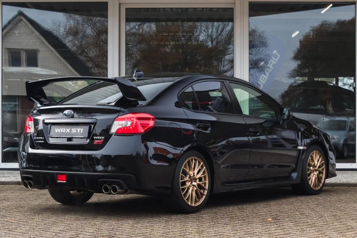 STI 2.5T 300PK Sport | 5750 KM! |