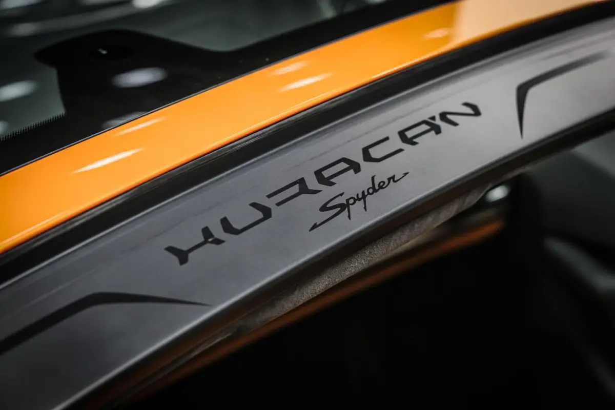 5.2 V10 LP610-4|Lift|Keramisch|Alcantara