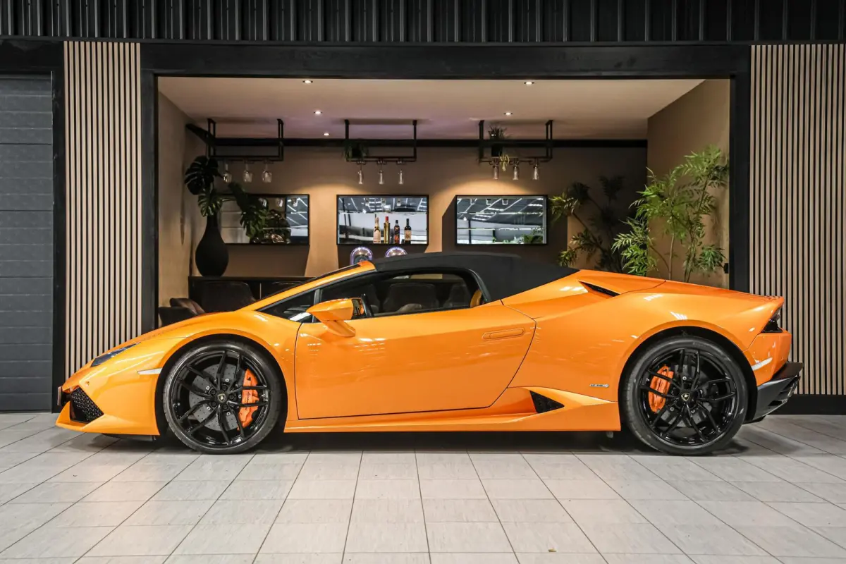 5.2 V10 LP610-4|Lift|Keramisch|Alcantara