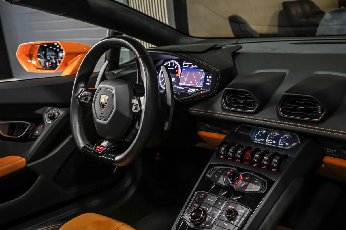 5.2 V10 LP610-4|Lift|Keramisch|Alcantara