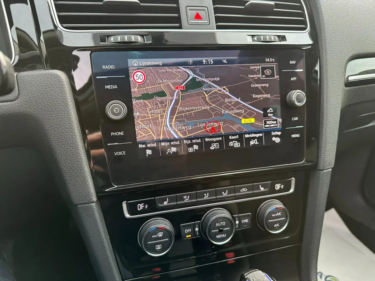 1.4 TSI Comfortline ACC l Pano l Xenon