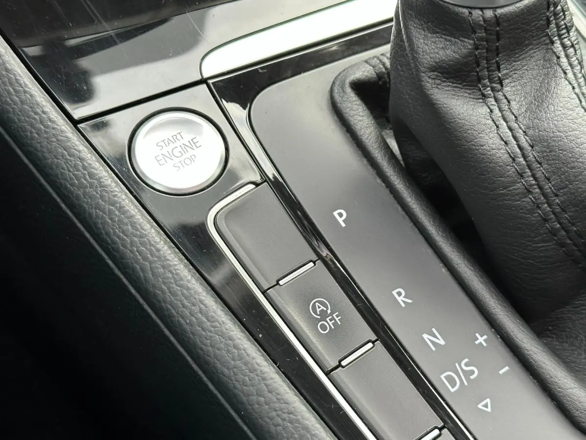 1.4 TSI Comfortline ACC l Pano l Xenon