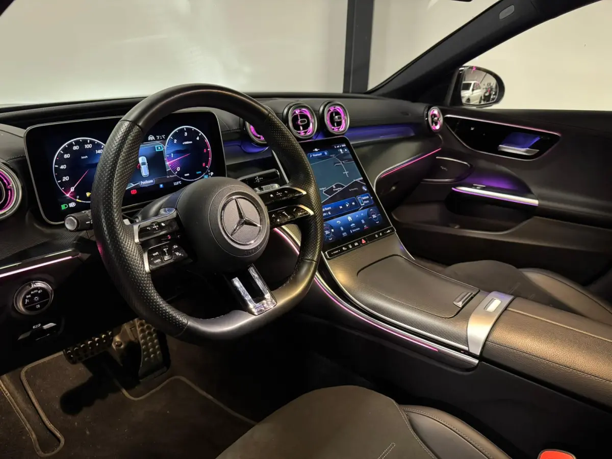 220 d 4MATIC AMG Mild Hybride PANO KEYLESS