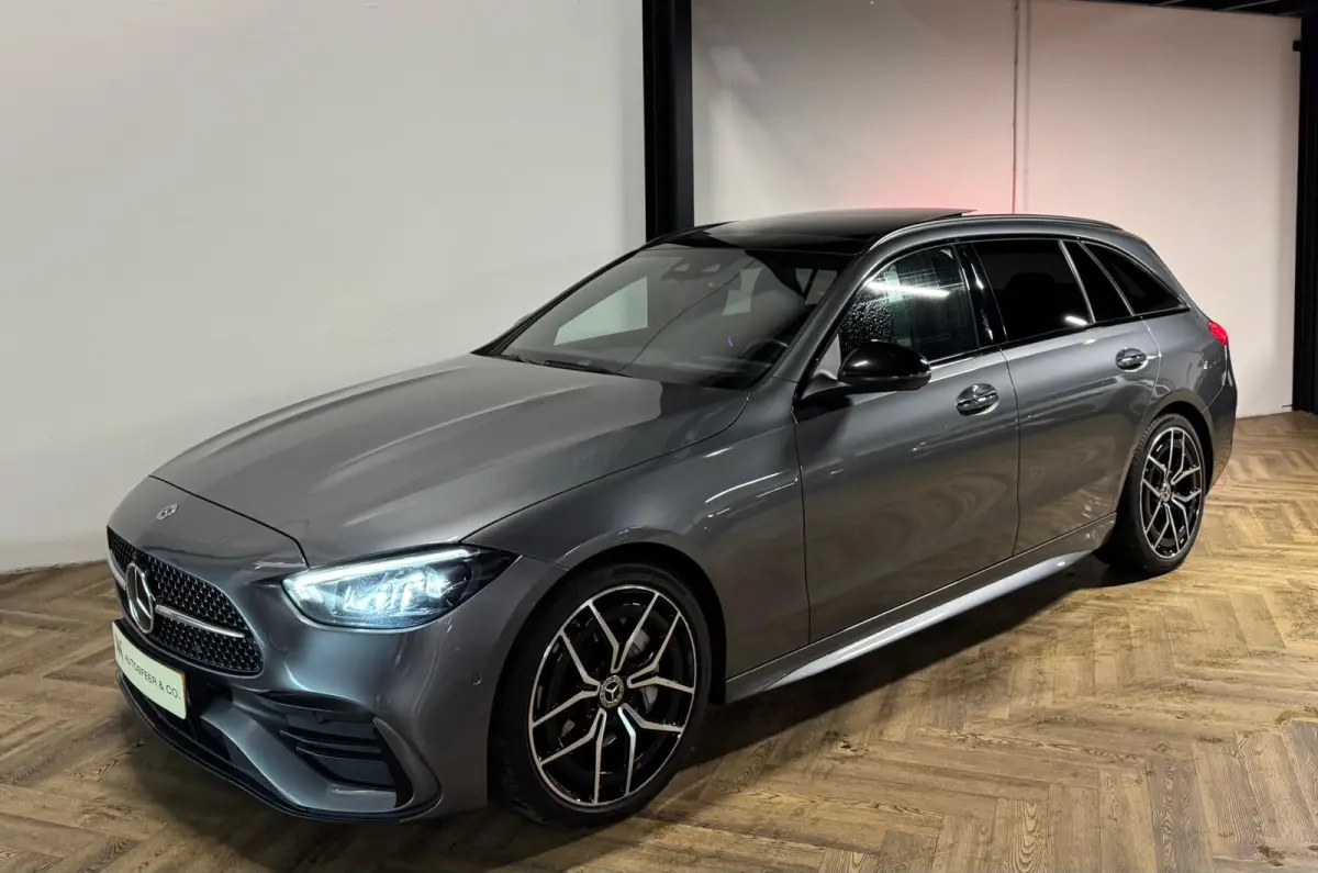 220 d 4MATIC AMG Mild Hybride PANO KEYLESS