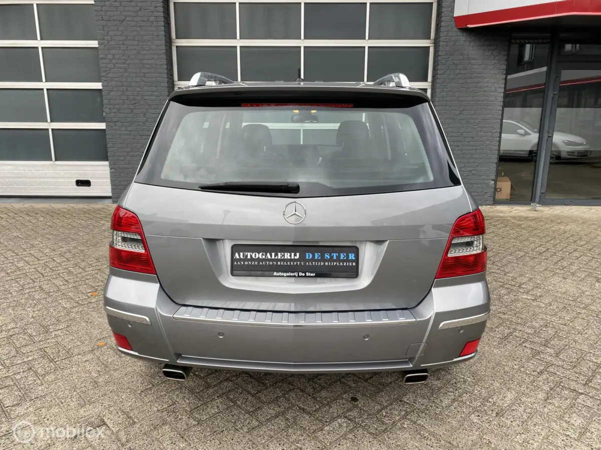 300 AMG 4-Matic CAMERA/NAVI/PANO/PDC