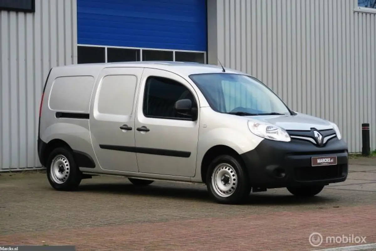 bestel 1.5 Blue dCi 95 Comfort Maxi
