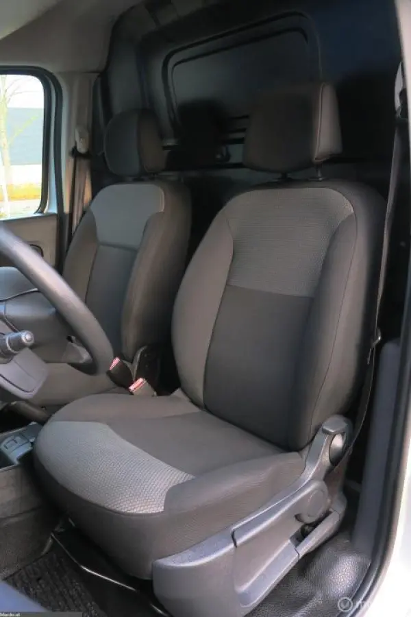bestel 1.5 Blue dCi 95 Comfort Maxi