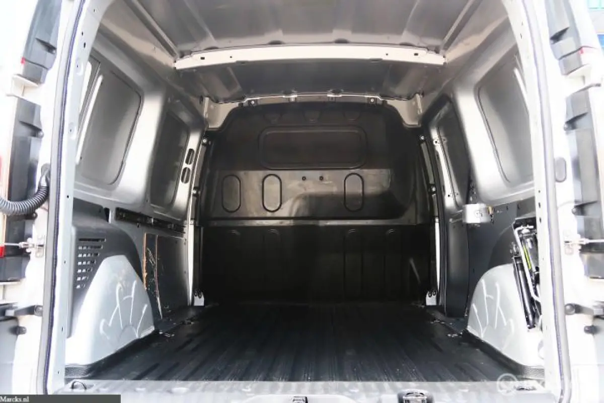 bestel 1.5 Blue dCi 95 Comfort Maxi