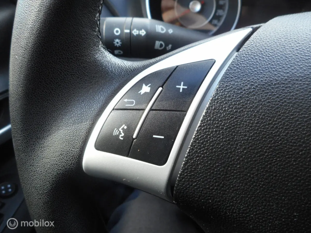 TwinAir Turbo 100PK Edizione Cool 5drs METALLIC LAK+CRUISE CONTROL+RESERVEWIEL+BLUETOOTH