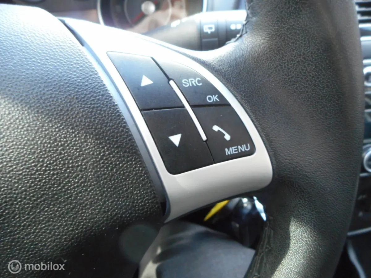 TwinAir Turbo 100PK Edizione Cool 5drs METALLIC LAK+CRUISE CONTROL+RESERVEWIEL+BLUETOOTH