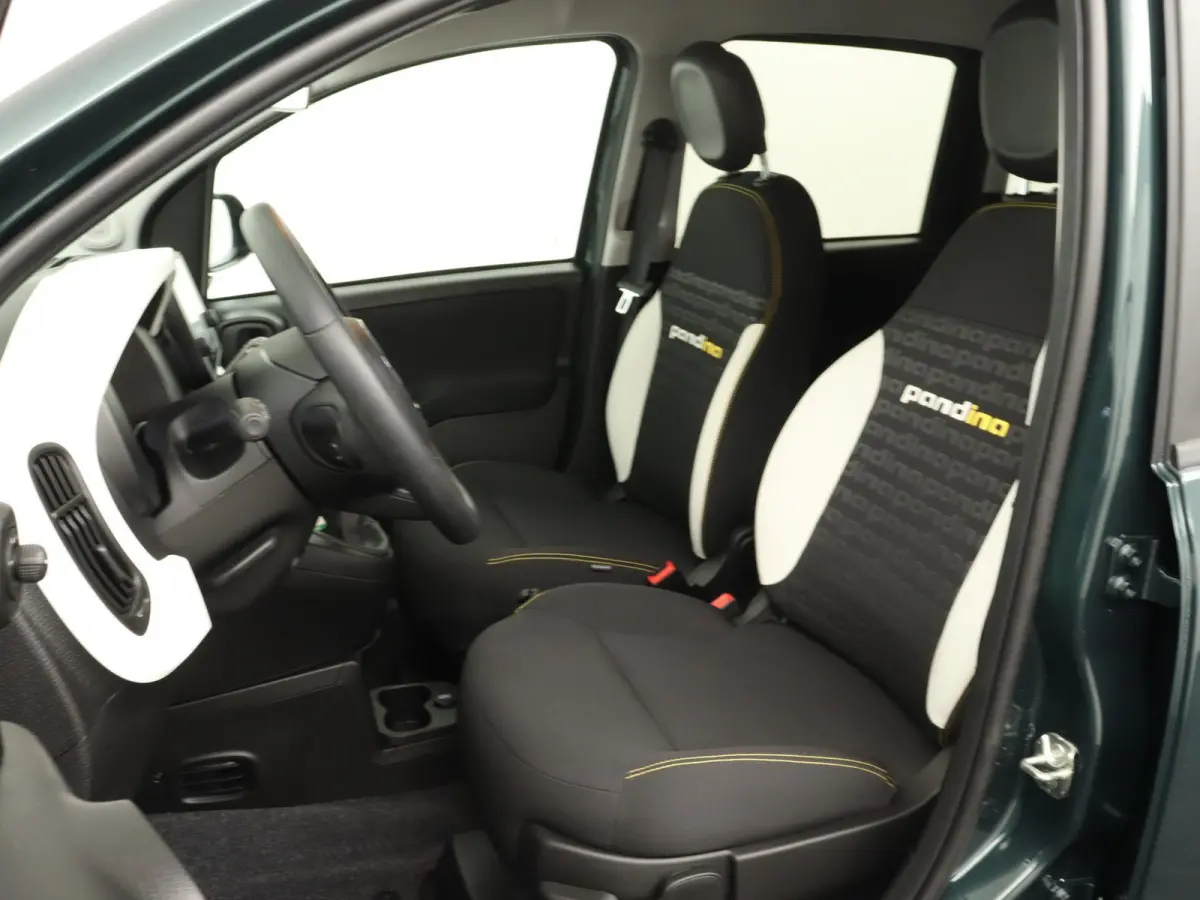1.0 Hybrid Pandina | Apple carplay/Android auto | Airco | LMV 15" |