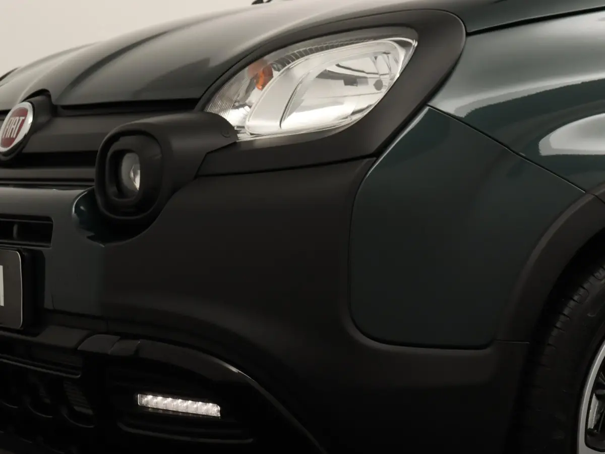 1.0 Hybrid Pandina | Apple carplay/Android auto | Airco | LMV 15" |