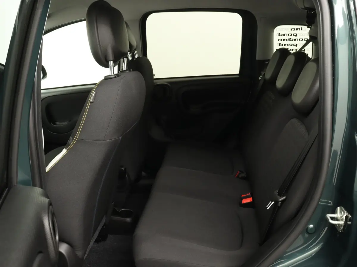 1.0 Hybrid Pandina | Apple carplay/Android auto | Airco | LMV 15" |
