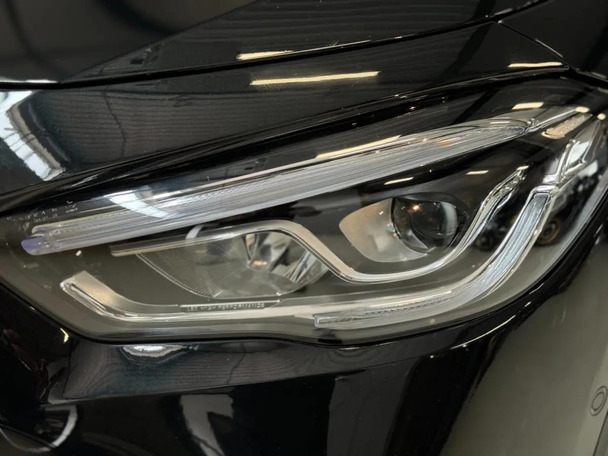 180 AMG | LED | WIDESCREEN | TREKHAAK