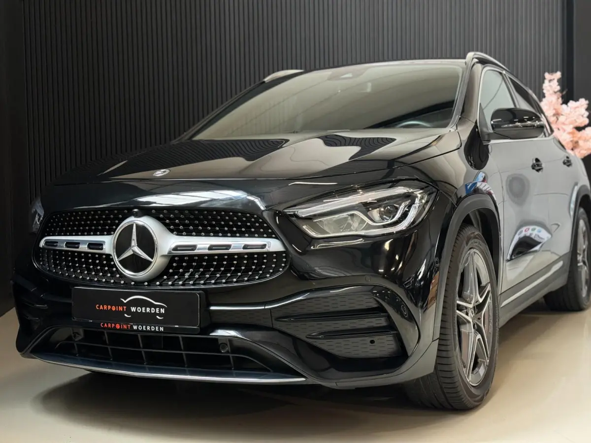 180 AMG | LED | WIDESCREEN | TREKHAAK