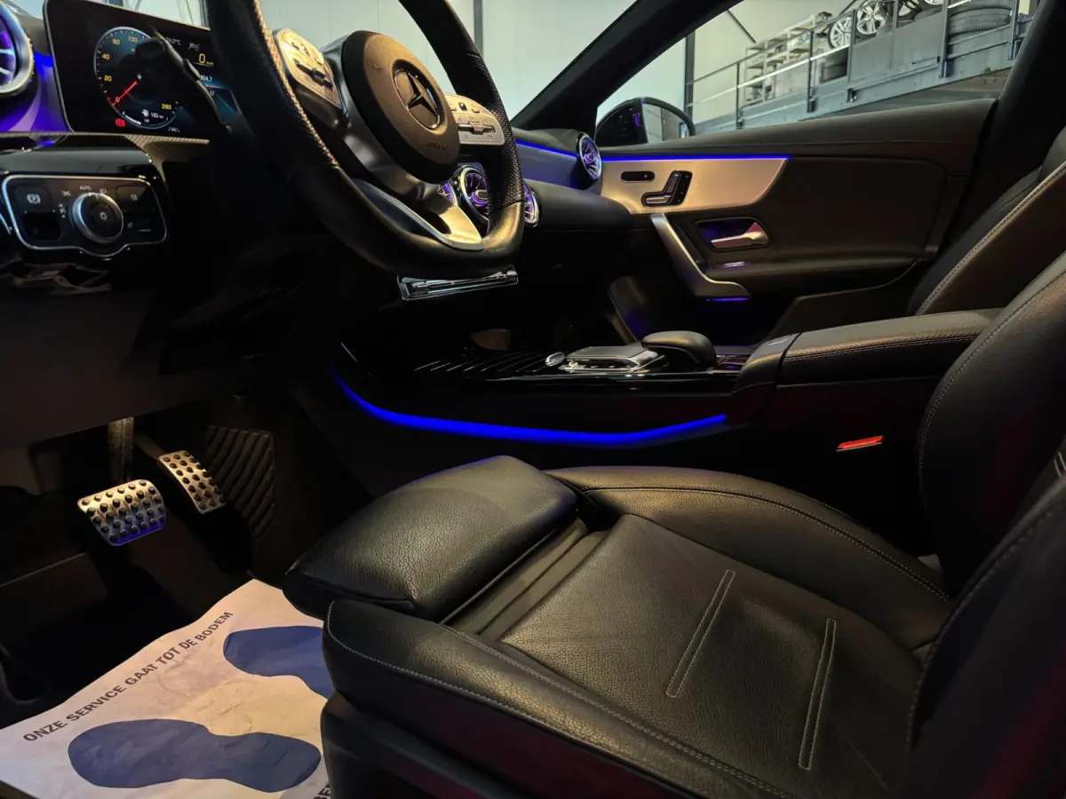 250 4MATIC AMG | PANO | SFEER | HUD | BOMVOL!