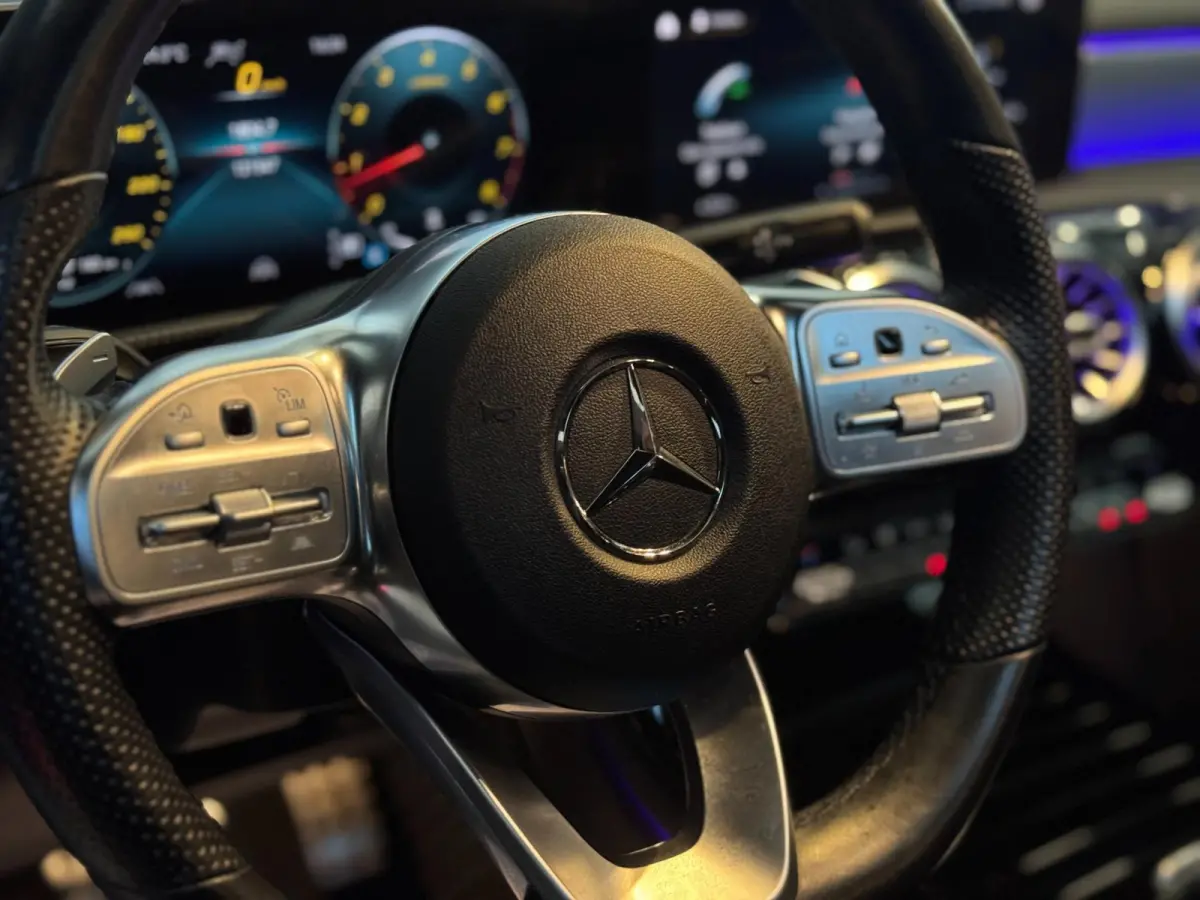 250 4MATIC AMG | PANO | SFEER | HUD | BOMVOL!