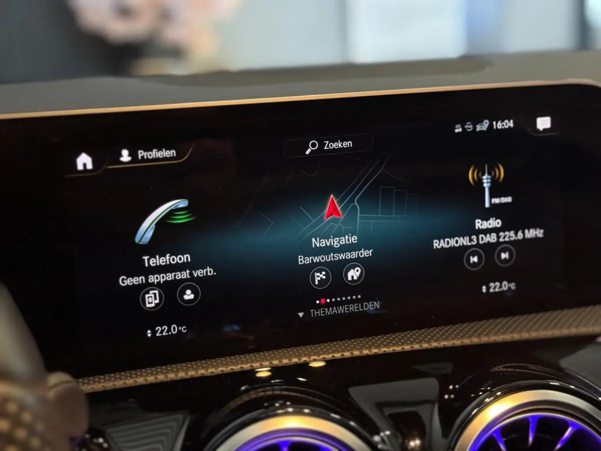 250 4MATIC AMG | PANO | SFEER | HUD | BOMVOL!