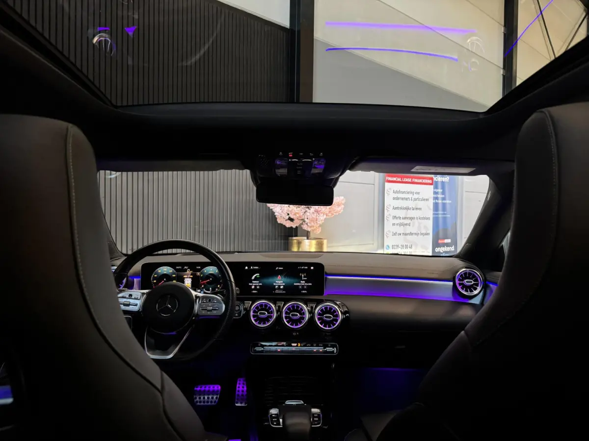 250 4MATIC AMG | PANO | SFEER | HUD | BOMVOL!
