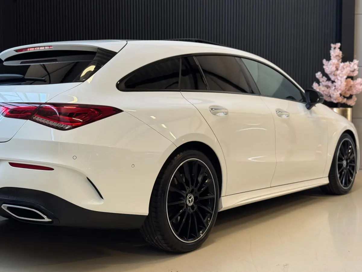 250 4MATIC AMG | PANO | SFEER | HUD | BOMVOL!