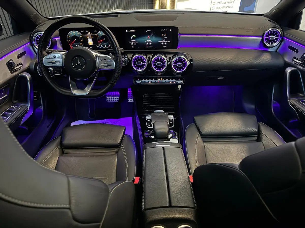 250 4MATIC AMG | PANO | SFEER | HUD | BOMVOL!
