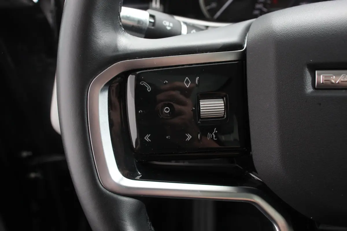 1.5 P300e AWD PHEV SE Signature Panoramadak Afneembare trekhaak Navigatie Parkeersensoren 360 Camera Cruise Control Elektrische verstelbare stoelen