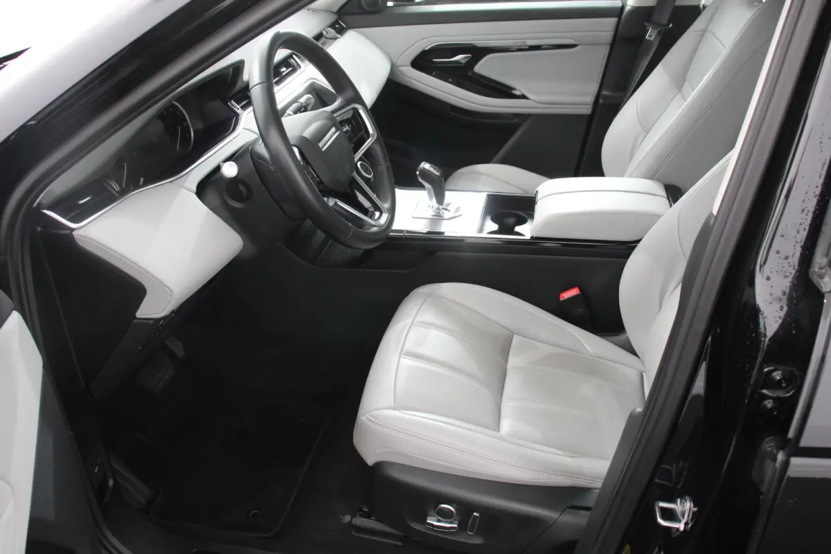 1.5 P300e AWD PHEV SE Signature Panoramadak Afneembare trekhaak Navigatie Parkeersensoren 360 Camera Cruise Control Elektrische verstelbare stoelen