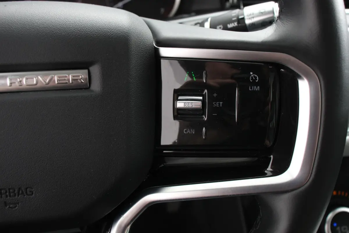 1.5 P300e AWD PHEV SE Signature Panoramadak Afneembare trekhaak Navigatie Parkeersensoren 360 Camera Cruise Control Elektrische verstelbare stoelen