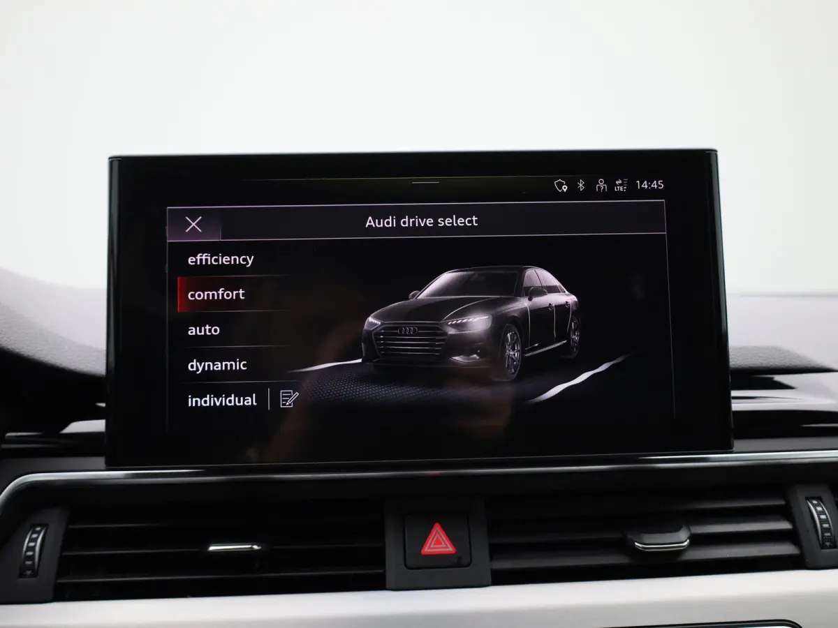 40 TFSI S edition 204 PK | Automaat | LED Koplampen | S-line | Navigatie Plus | Audi Sound System | Optiekpakket Zwart Plus | Virtual Cockpit | Parkeersensoren | Privacy Glass | Cruise Contr