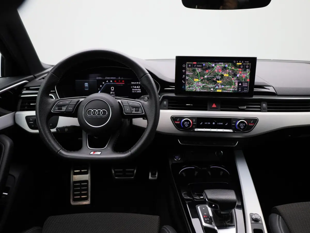 40 TFSI S edition 204 PK | Automaat | LED Koplampen | S-line | Navigatie Plus | Audi Sound System | Optiekpakket Zwart Plus | Virtual Cockpit | Parkeersensoren | Privacy Glass | Cruise Contr