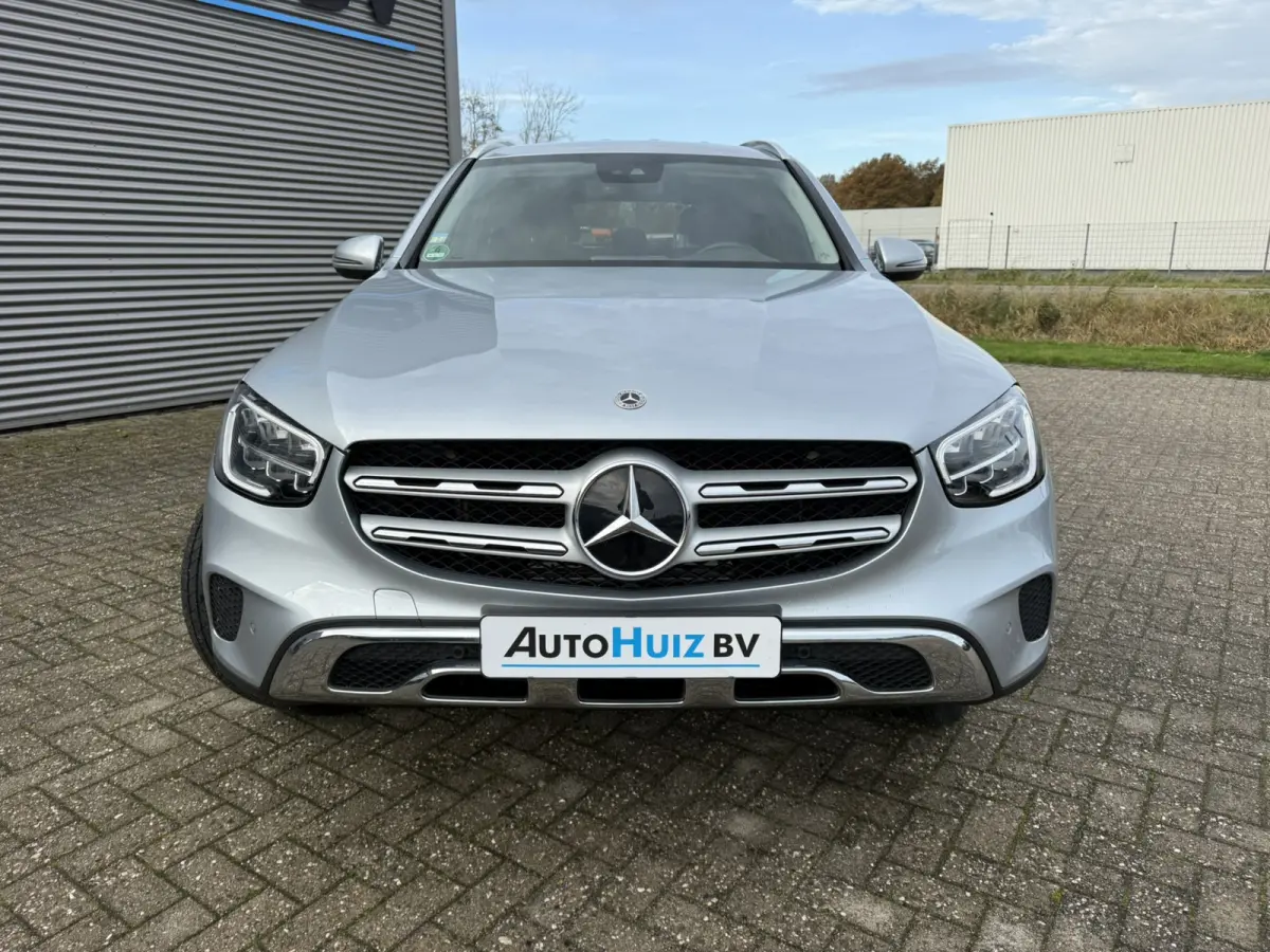 4MATIC Advantage Carplay Stoelverwarming Achteruitrijcamera LED 20 inch