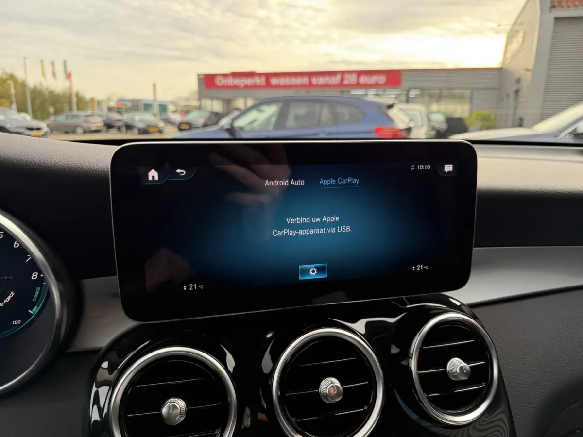 4MATIC Advantage Carplay Stoelverwarming Achteruitrijcamera LED 20 inch