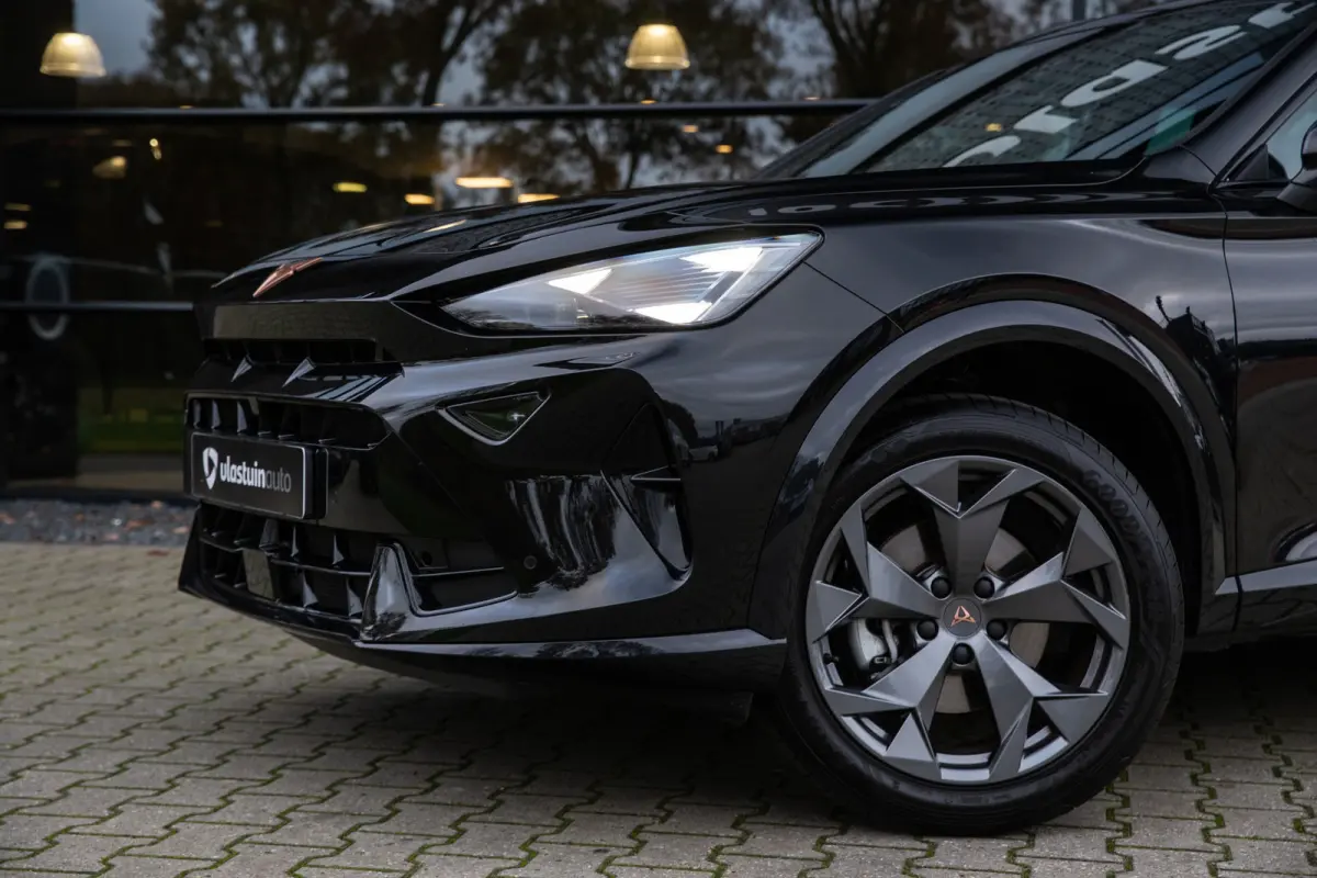 1.5 eTSI Business Edition Plus , Adap. cruise, Sfeerverlichting, Groot scherm,